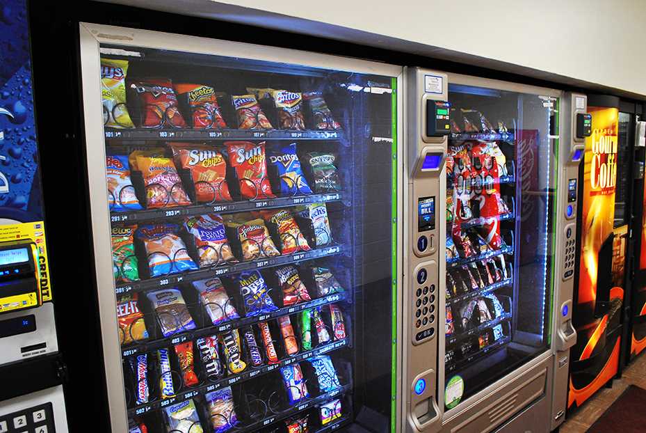A bump in the cost of items in vending machines on campus is the result of rising food costs for vendors. (Preface photo: Nick Wort)
