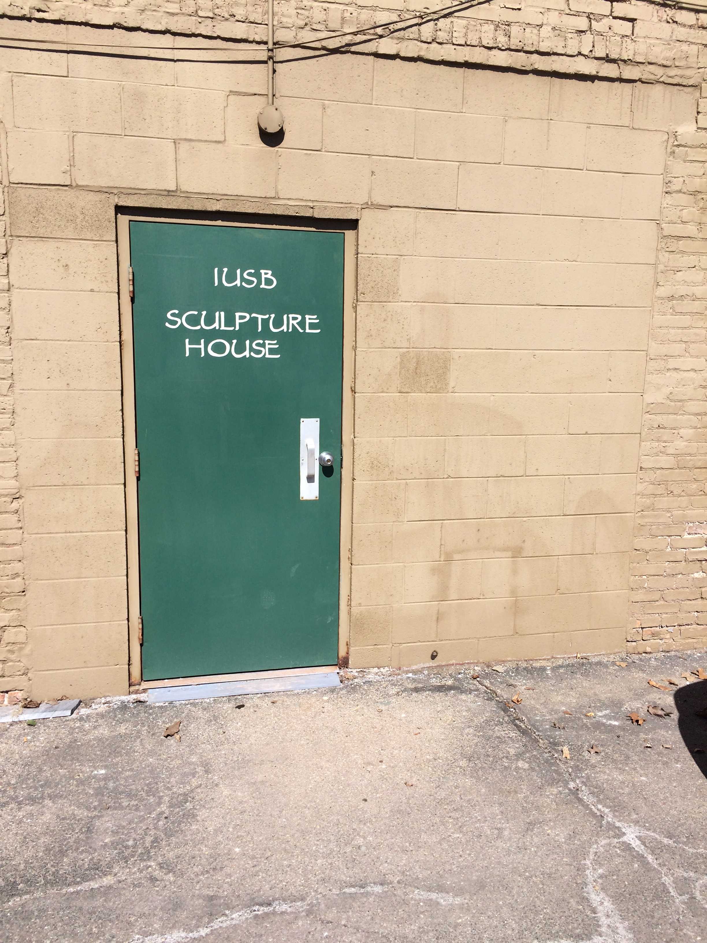 The old sculpture studio on Wayne Street some two miles from campus. Preface photo/Neil King