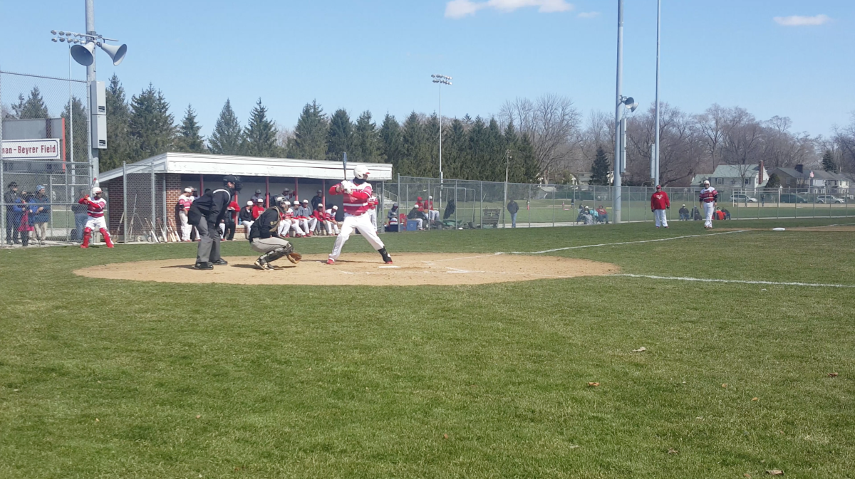 Senior Jordan Hinton at bat. Photo Credit/Sarah Whitehead