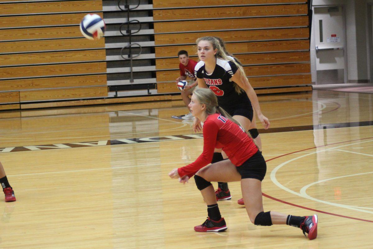 Senior Janelle Rehlander combined for 68 digs during the four matches, along with four service aces.
PHOTO/Casey McDonald