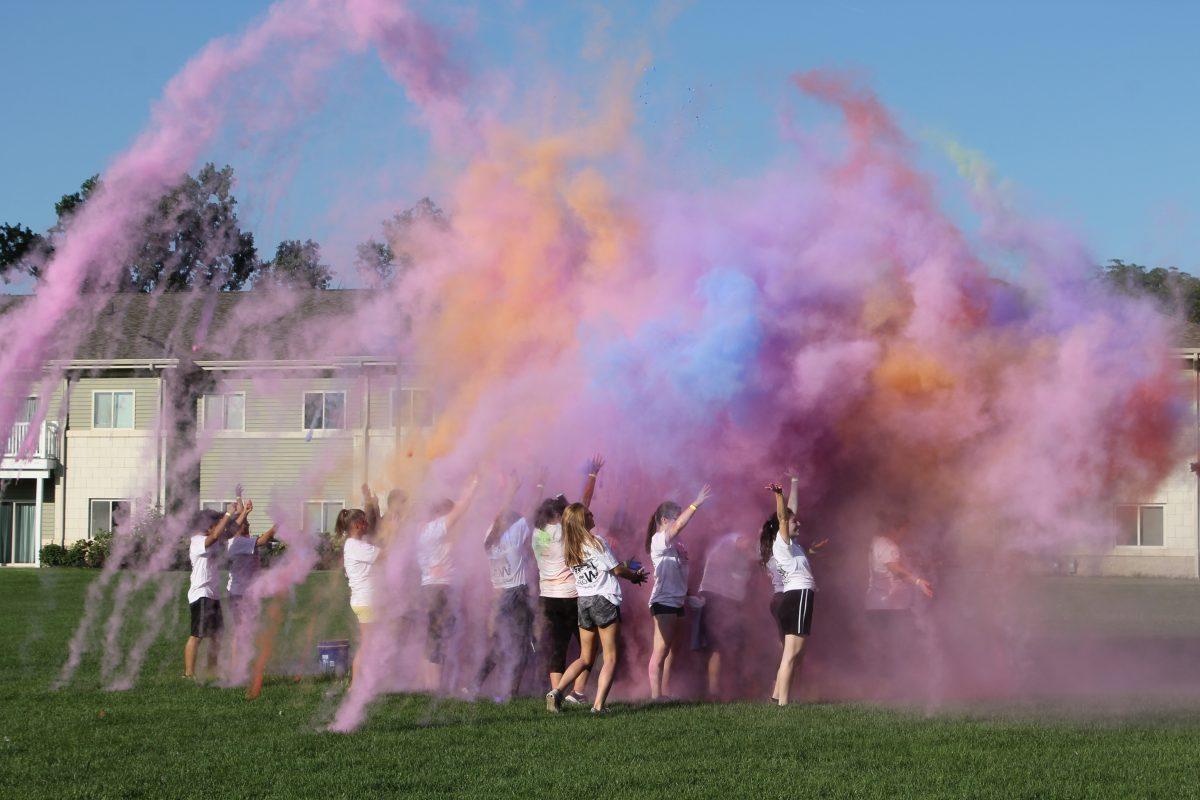 Welcome week makes a "splash"