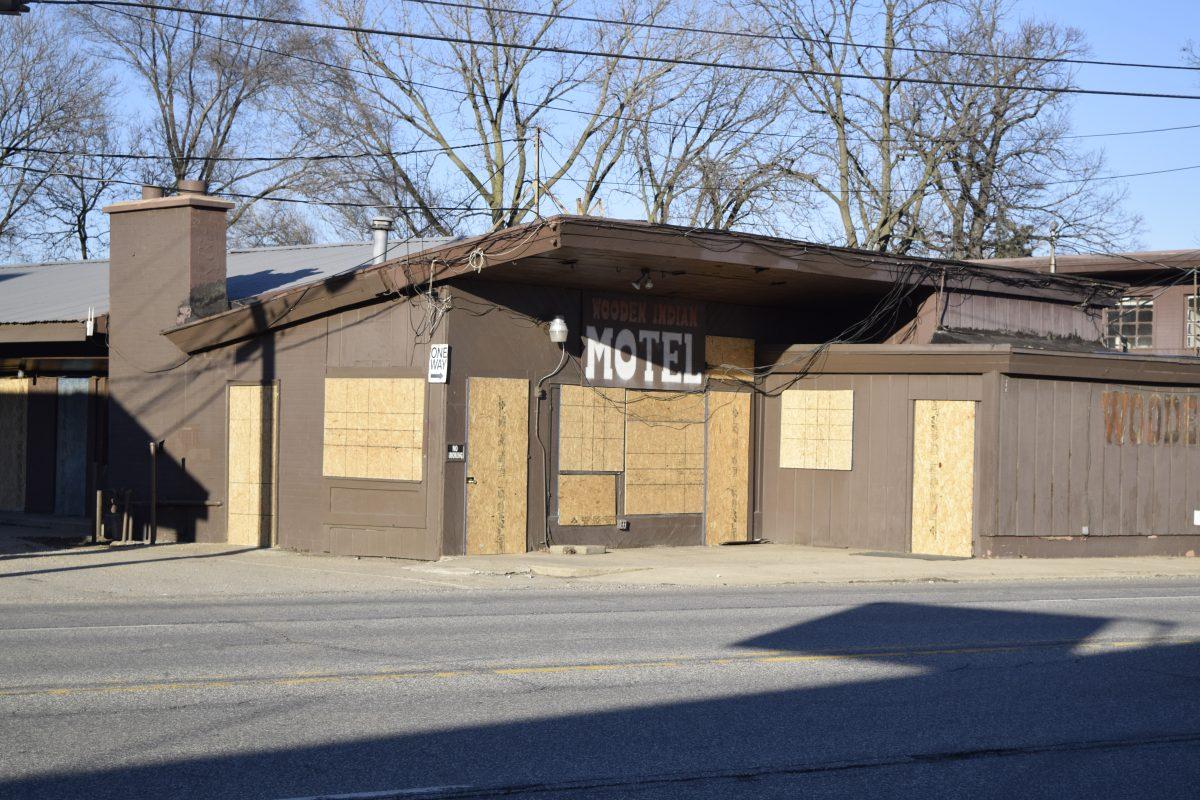 The Wooden Indian motel boarded up. PHOTO CREDIT/ Christina Clark