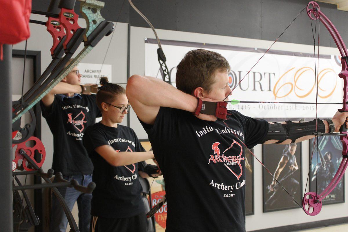 Archery club members line up to shoot. PHOTO BY/Katelyn Firestein
