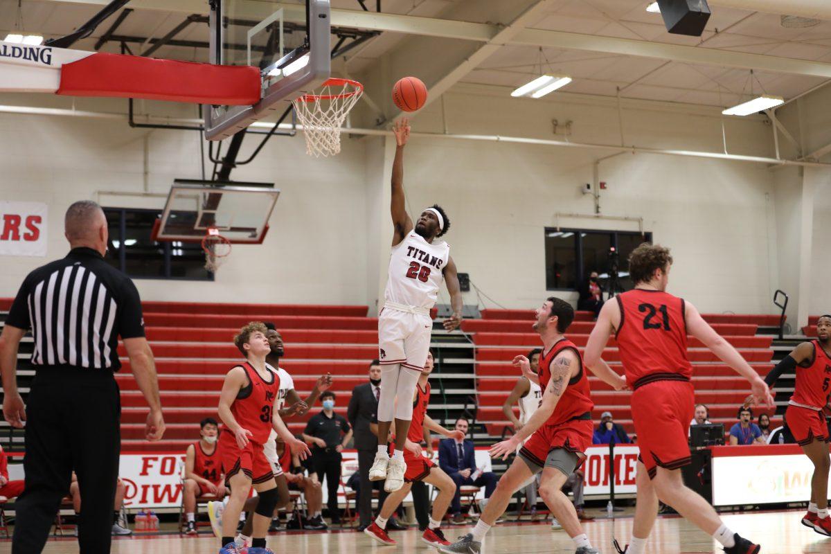 Men’s Basketball falls to number one Indiana Wesleyan in second round of tournament