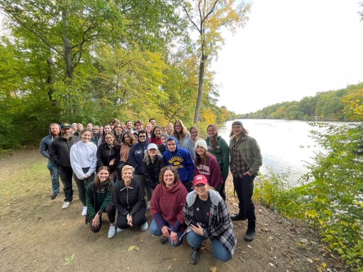 Honors Club visits St. Patrick’s Park for Mindfulness Hike