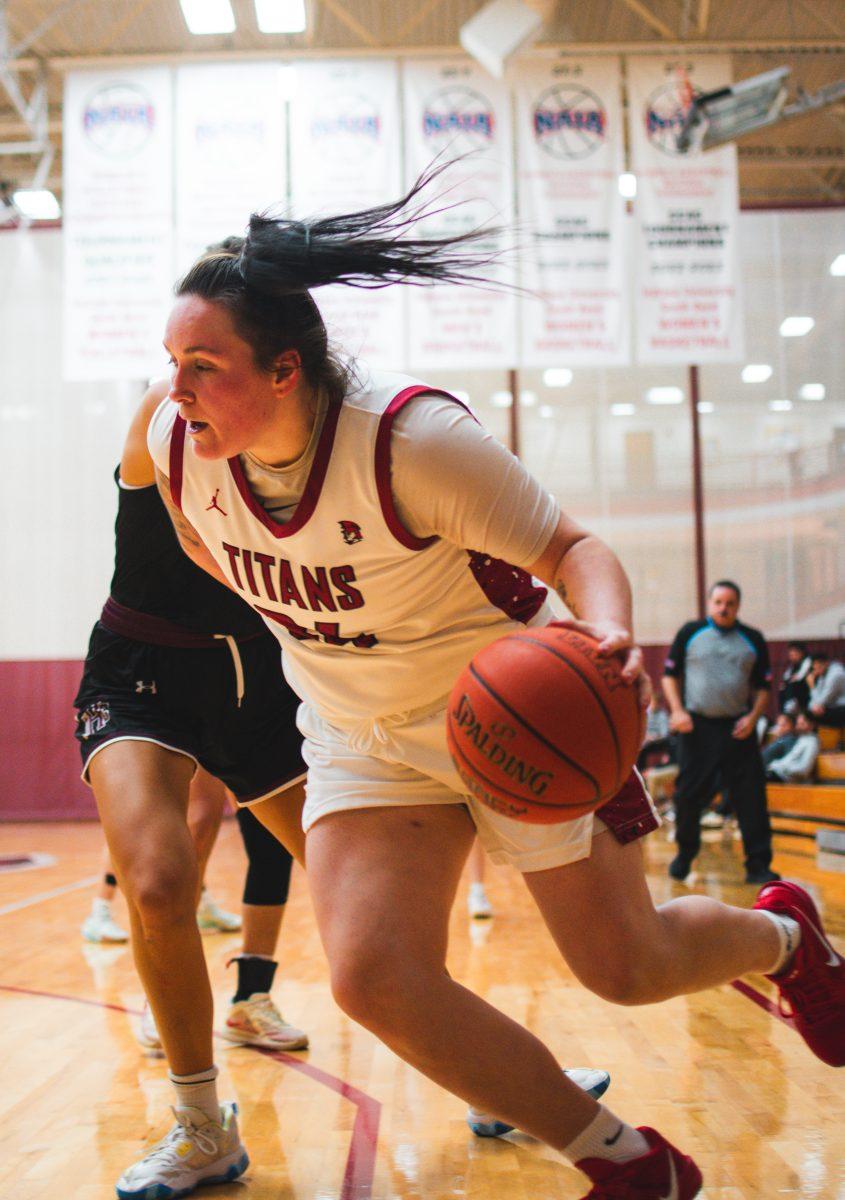 As 2024 winds down, Titan sports wind up